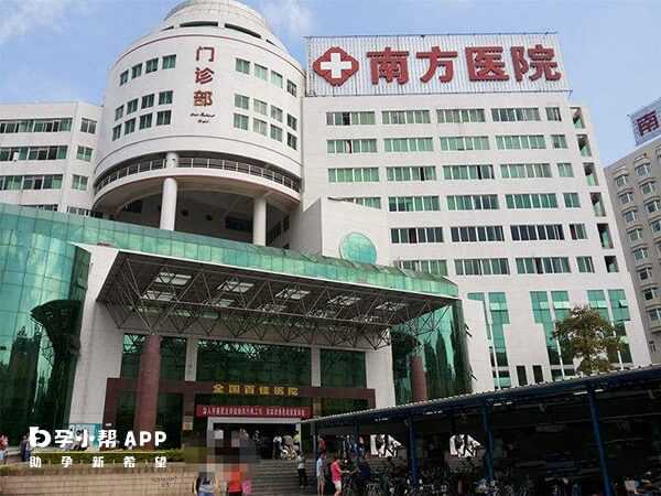 江苏高龄拼二胎：科学生育策略与风险评估